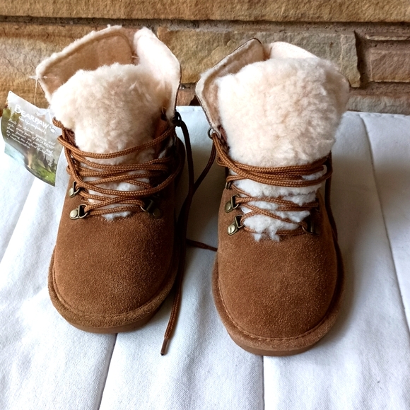 NWT Bear Paw Cozy Brown Womens Boots_7W - Picture 1 of 8